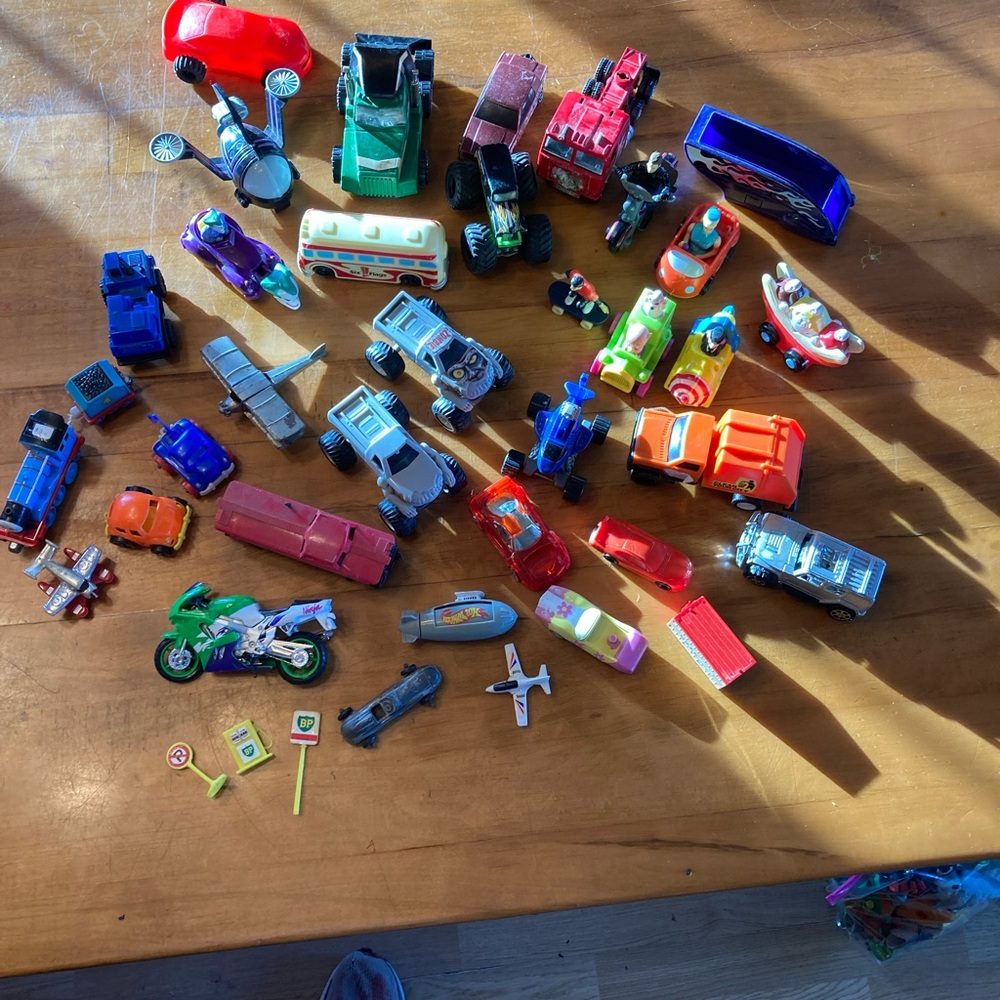 LOT toy cars, truck, bud, semi, planes, and more
